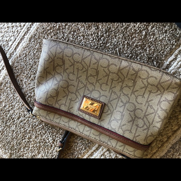 CK Crossbody bag - Picture 3 of 3